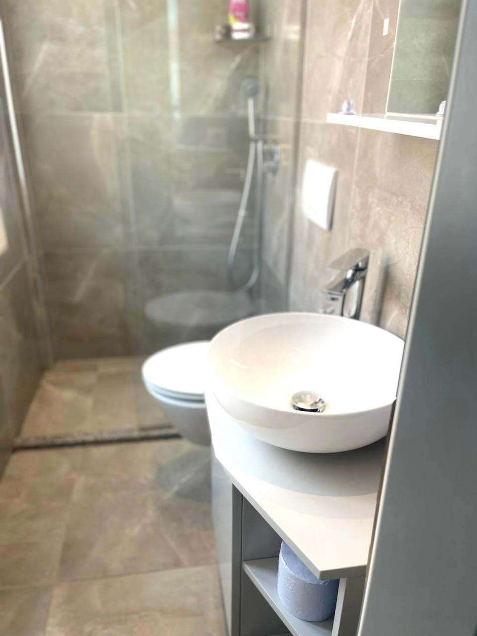 Alb Apartments Тирана Экстерьер фото
